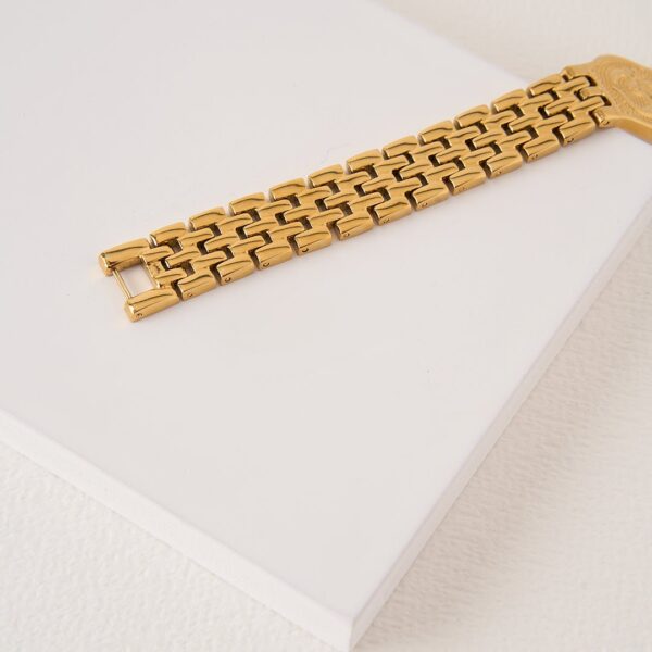 Premium Golden Om Bracelet – Spiritual Style in Gold Finish