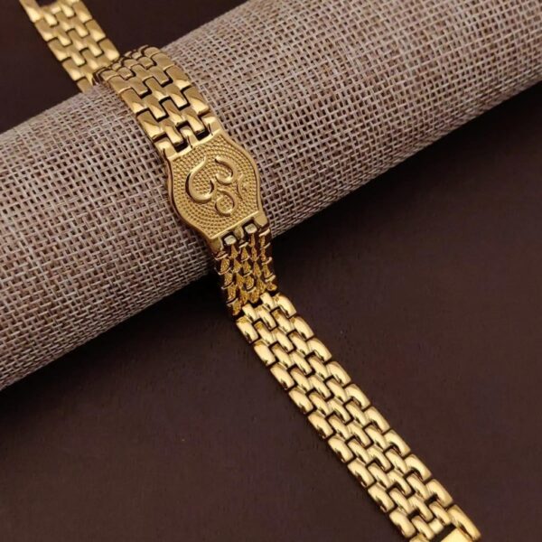 Premium Golden Om Bracelet – Spiritual Style in Gold Finish